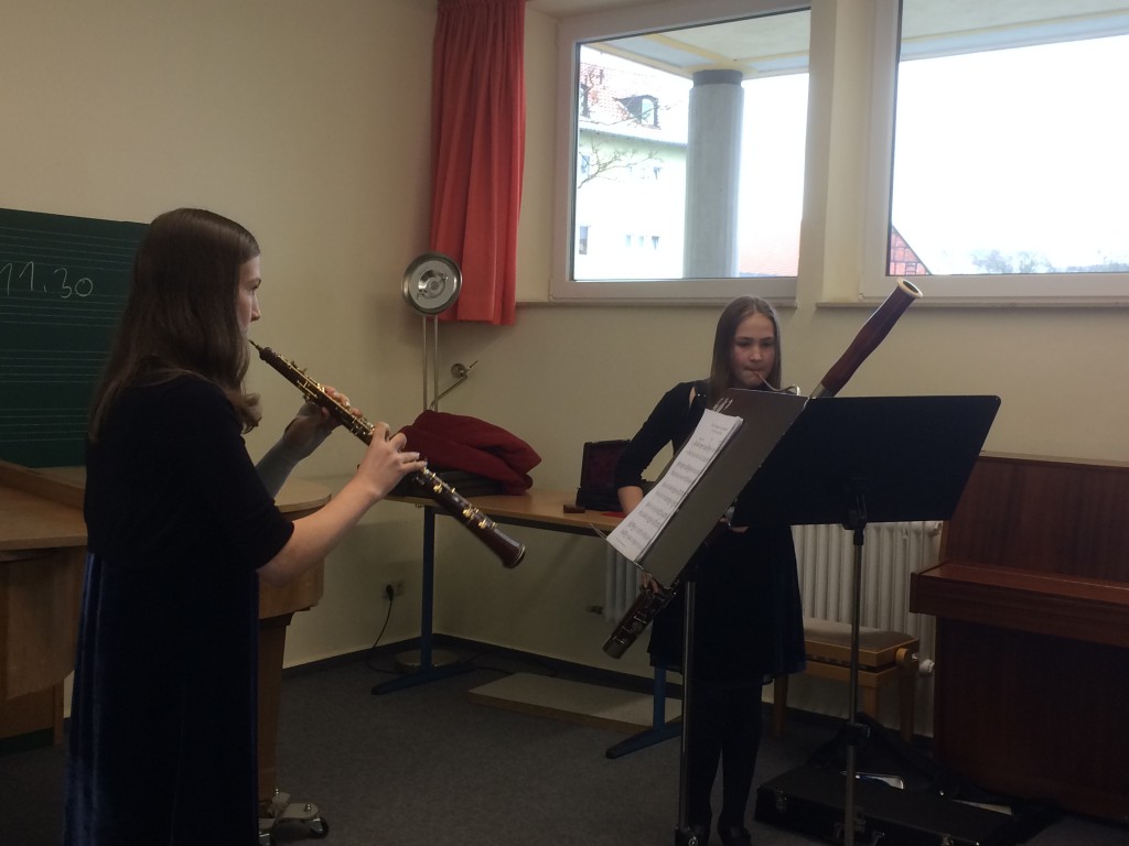 Julia und Annika Baum